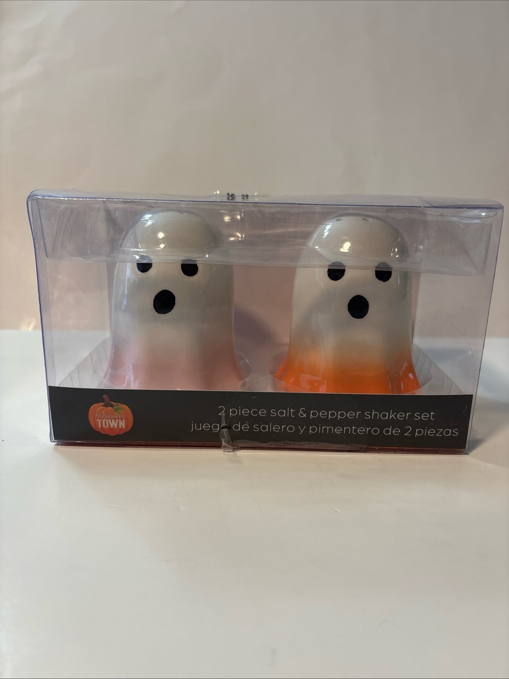 Halloween 4” Ghost Salt & Pepper Shakers New